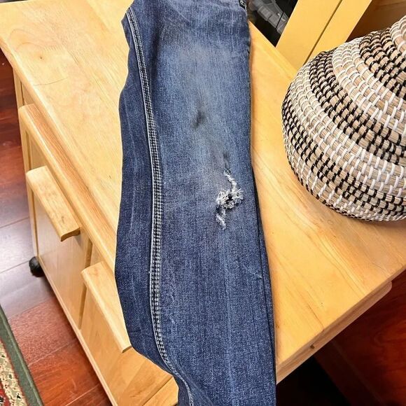 EUC Distressed Dark Wash Silver Jeans Elyse Straight 26 X 32 #YT21 - Picture 8 of 9